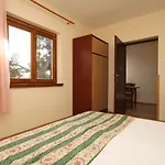 7042b Poreč